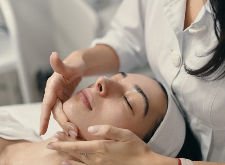 Badania laboratoryjne i obrazowe w klinikach – jak przebiega proces diagnostyczny?